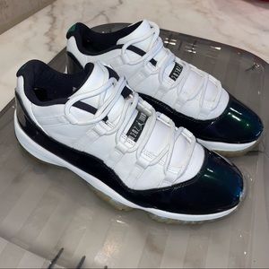 Air Jordan 11 retro low emerald Easter